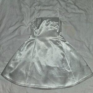 0/2 XS/S Satin White Mini Dress